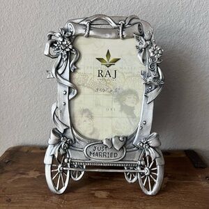 NWOT Just Married Picture Frame